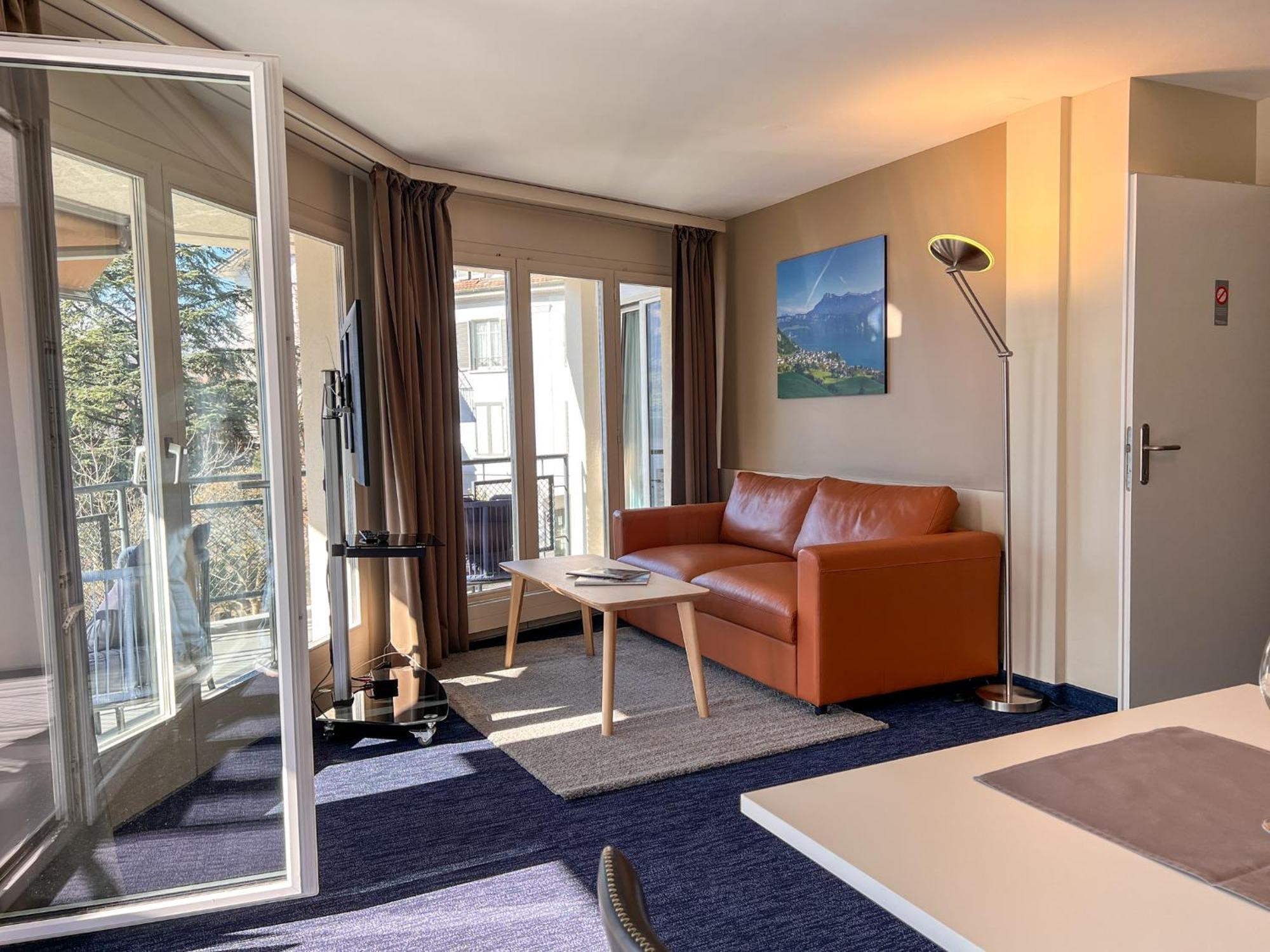 Seehotel Riviera At Lake Lucerne Gersau Exterior photo