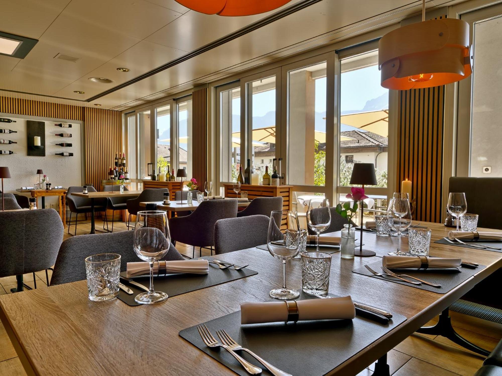 Seehotel Riviera At Lake Lucerne Gersau Exterior photo